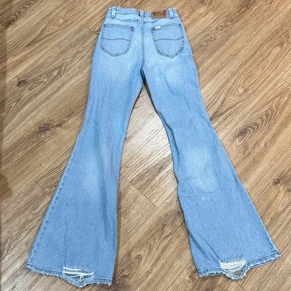 Lee Light Blue High-Rise Flare Jeans 25 - Picture 10 of 15